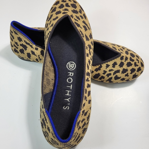 Rothy's 'The Flat Cheetah' with Black Insoles - Picture 4 of 6